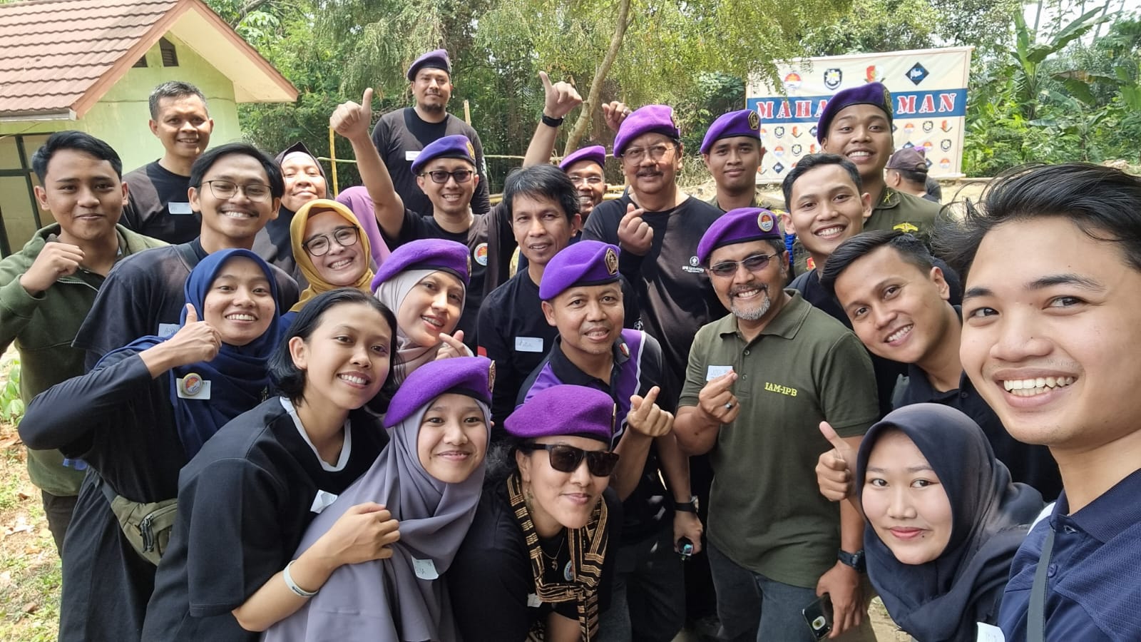 Dokumentasi Alumni Back to Barrack — Silaturahmi & Nostalgia Kebersamaan - Foto 7