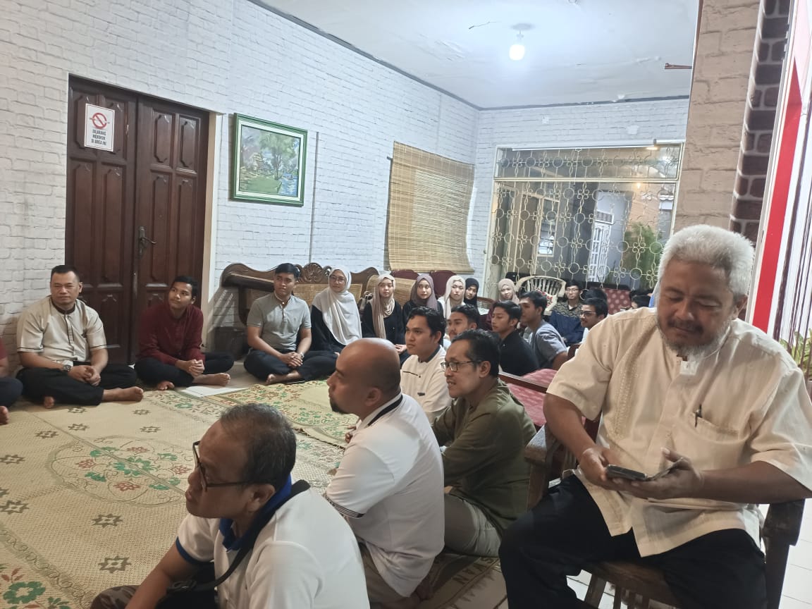 Dokumentasi Buka Puasa Bersama Alumni & Menwa IPB 2025 - Foto 6