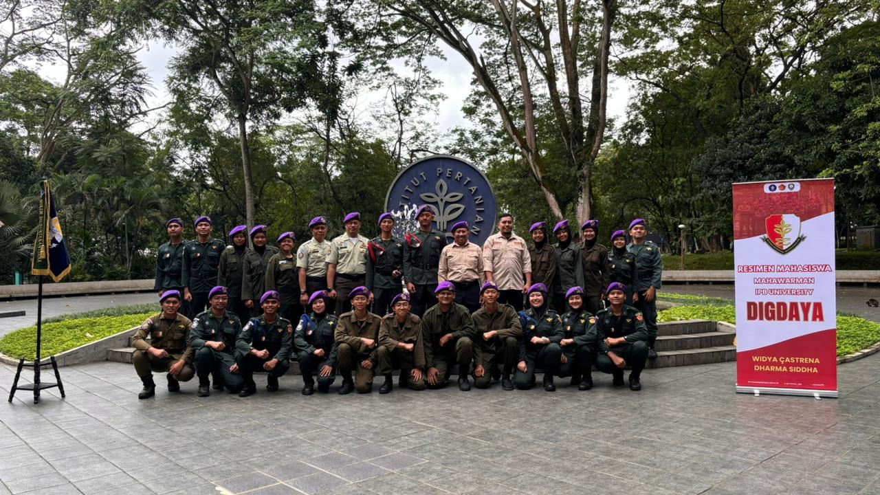 Dokumentasi Kegiatan Penyambutan Menwa Baru Pasca Diksar — Tradisi & Kehormatan Korps - Foto 13