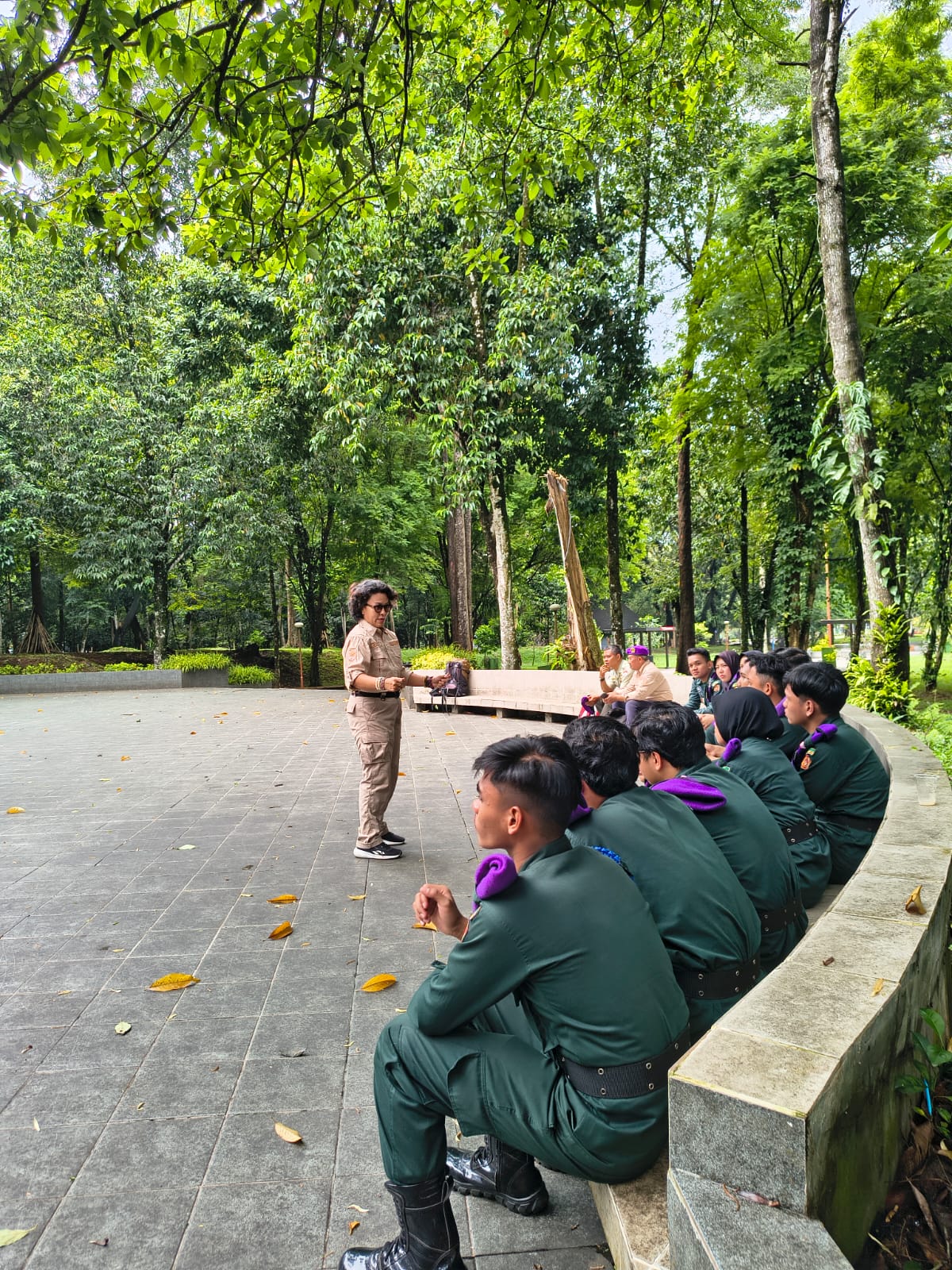 Dokumentasi Kegiatan Penyambutan Menwa Baru Pasca Diksar — Tradisi & Kehormatan Korps - Foto 6